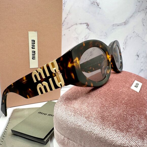 New MIU MIU Sunglasses - Picture 1 of 16
